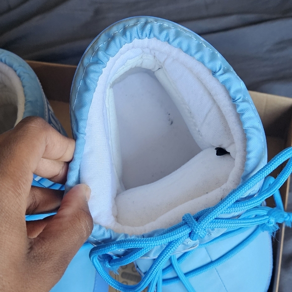 Moon Boot Blue Icon Low - Picture 7 of 9